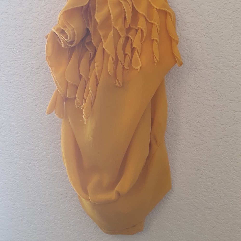 Solution Silk Ruffled Blouse - Picture 3 of 8